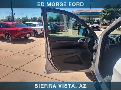 2020 Jeep Grand Cherokee Laredo E