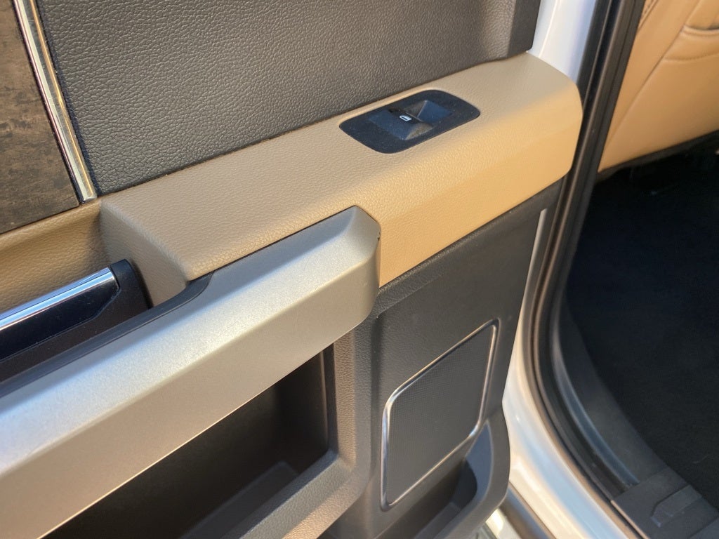 2022 Ford F-350SD Lariat