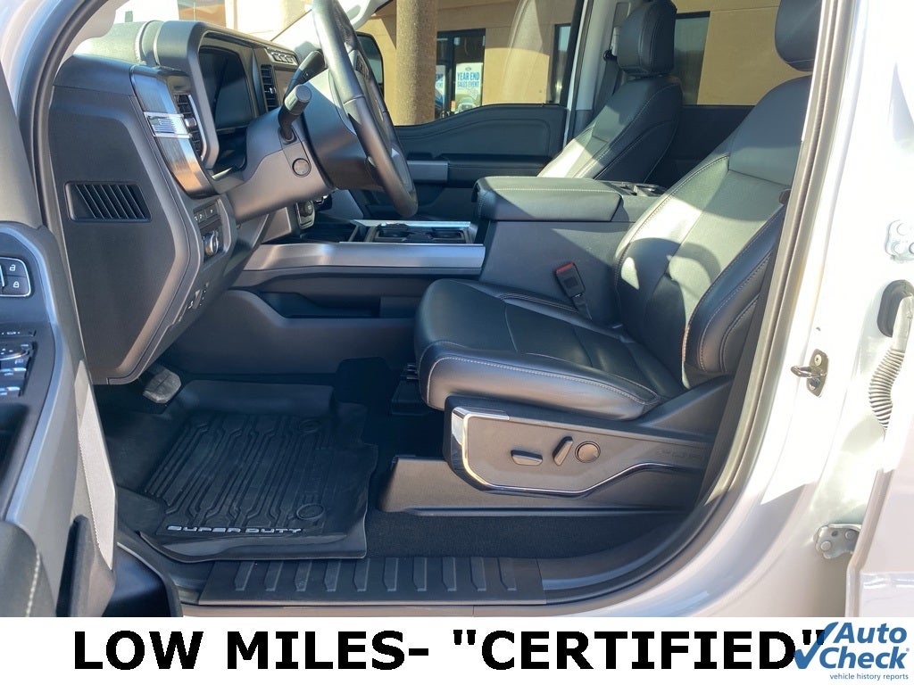 2024 Ford F-350SD Lariat DRW