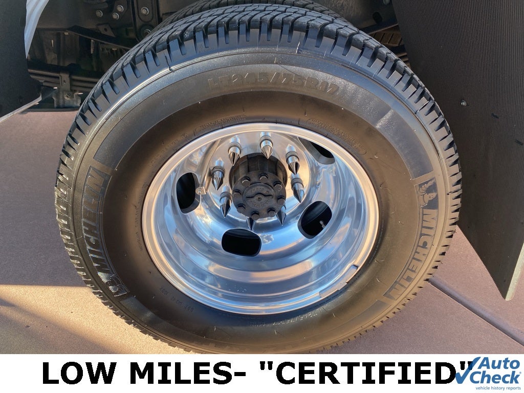 2024 Ford F-350SD Lariat DRW