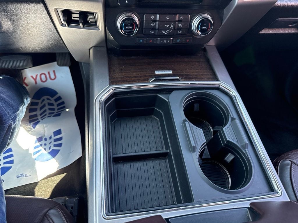 2017 Ford F-350SD Platinum DRW