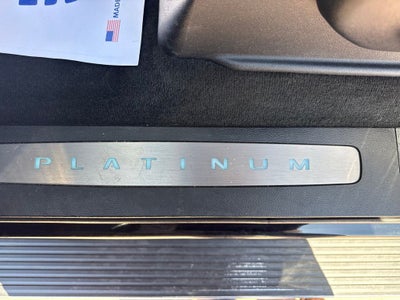 2017 Ford F-350SD Platinum DRW