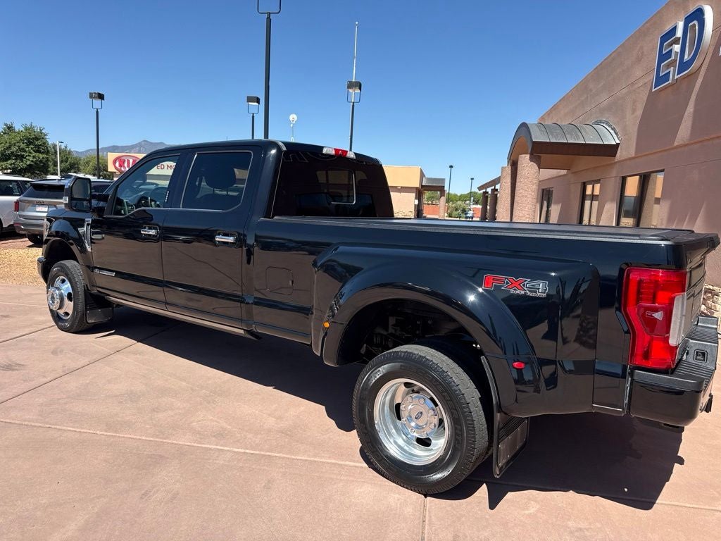 2017 Ford F-350SD Platinum DRW