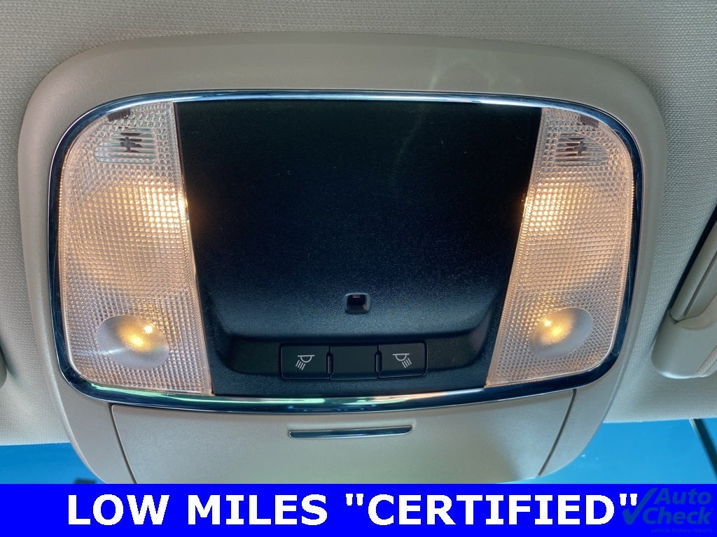 2021 Chrysler 300 Touring