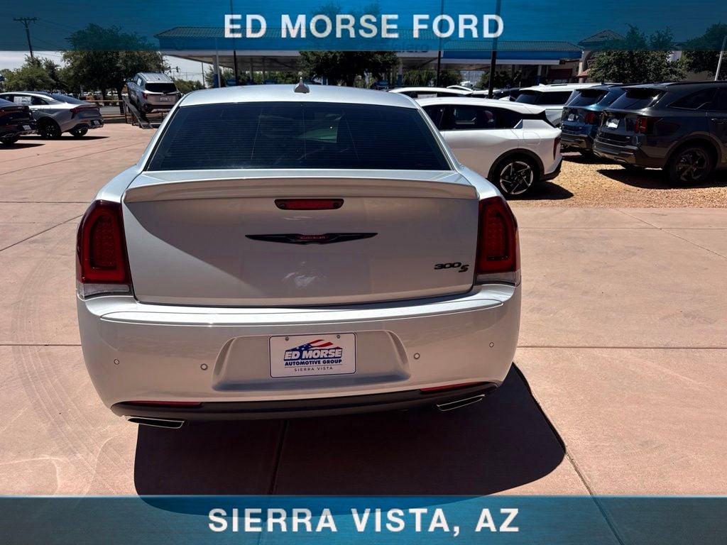 2023 Chrysler 300 S