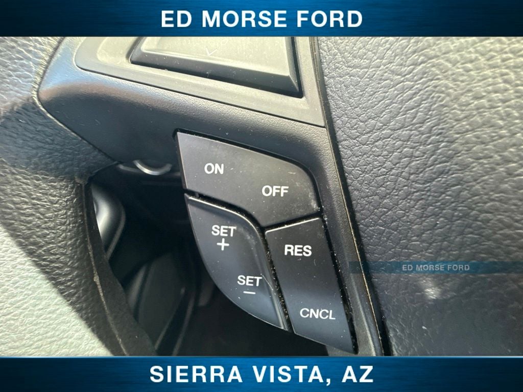 2023 Ford Edge SE