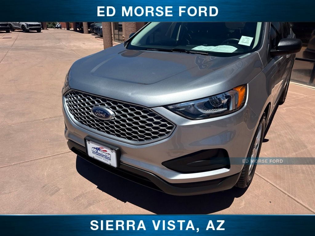 2023 Ford Edge SE