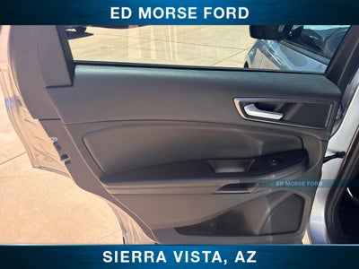2023 Ford Edge SE