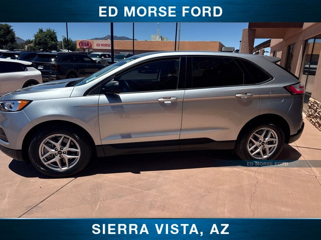 2023 Ford Edge SE