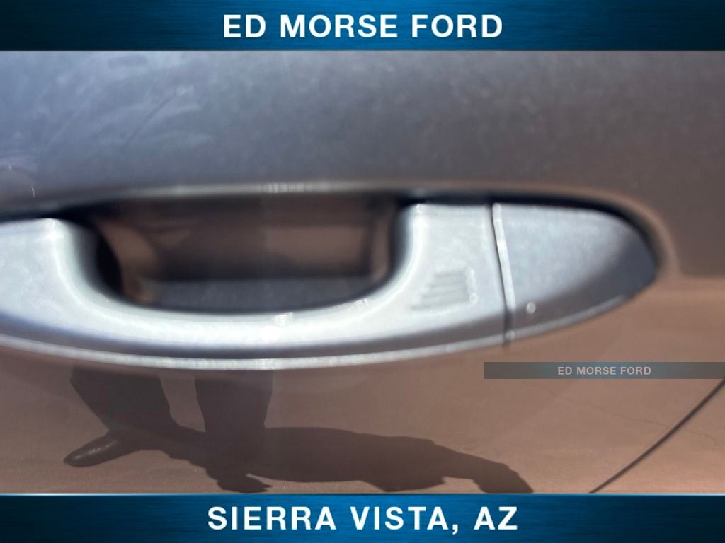 2023 Ford Edge SE