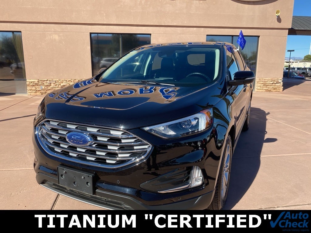 2022 Ford Edge Titanium