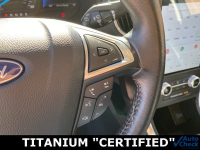 2022 Ford Edge Titanium