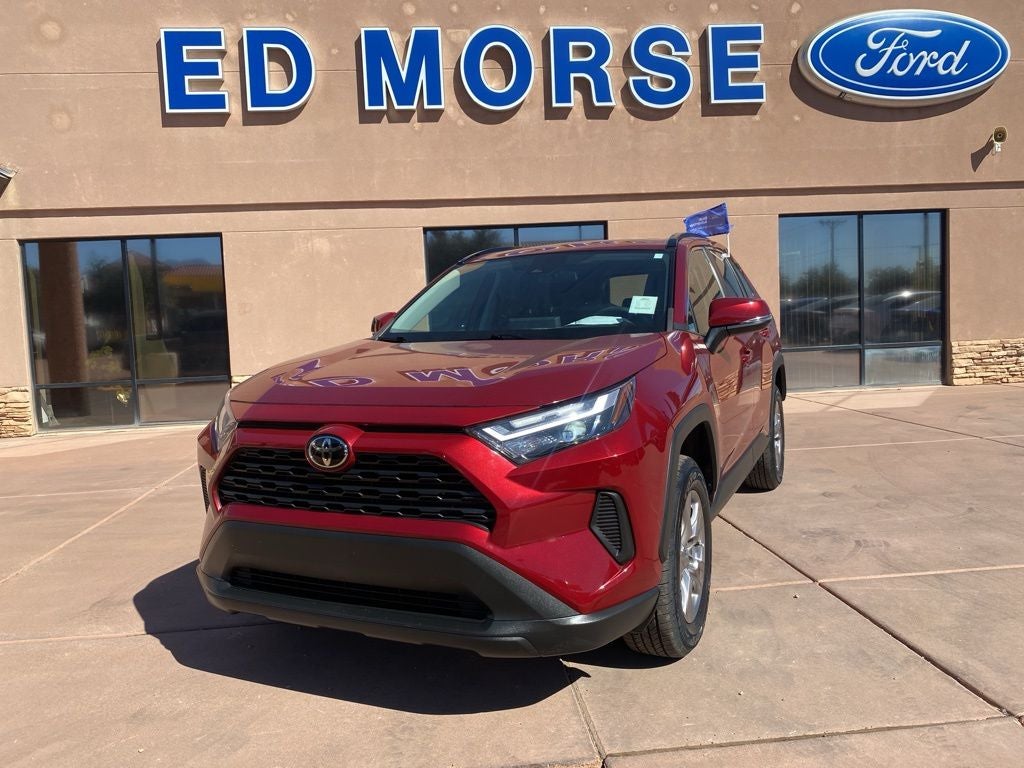 2022 Toyota RAV4 XLE