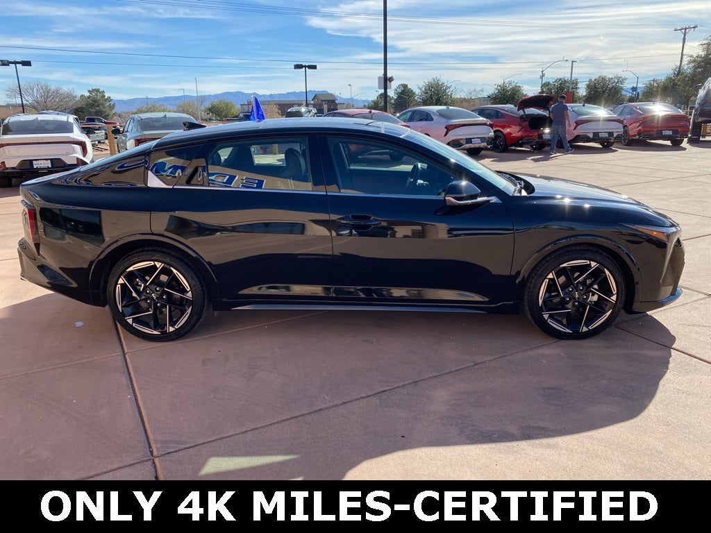 2025 Kia K4 GT-Line
