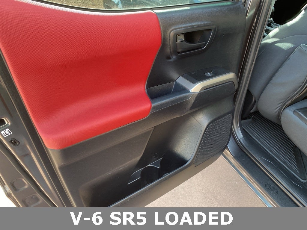 2018 Toyota Tacoma SR5 V6