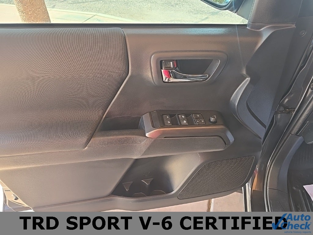 2022 Toyota Tacoma TRD Sport V6