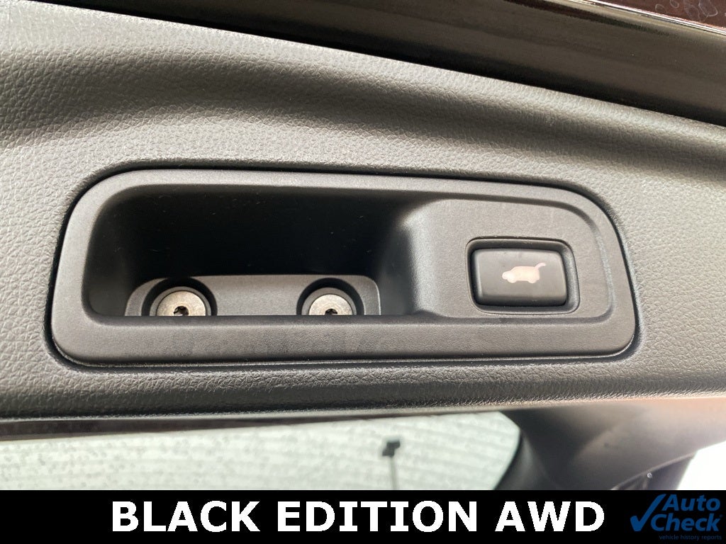 2022 Honda Pilot Black Edition