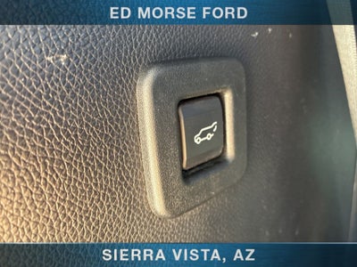 2015 Lincoln Navigator Base