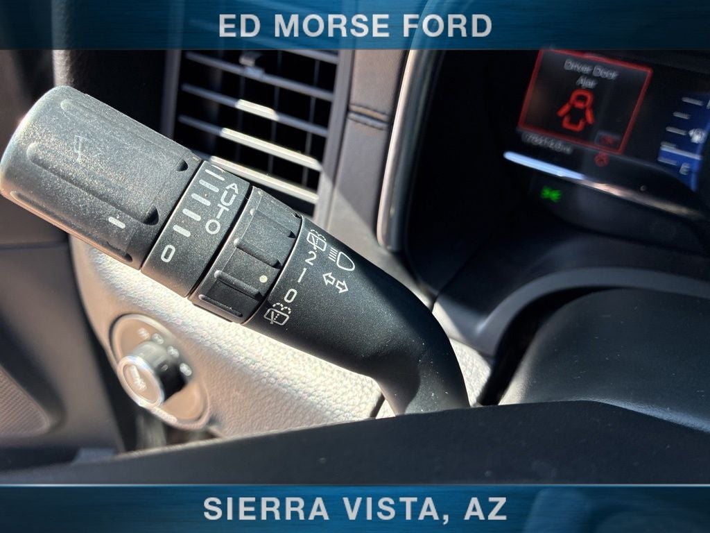2015 Lincoln Navigator Base