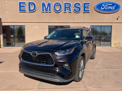2022 Toyota Highlander Platinum