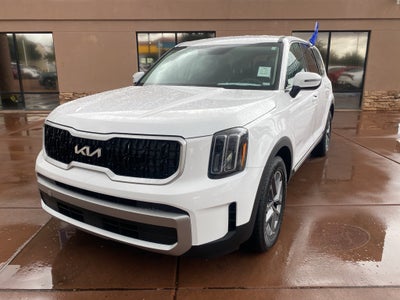 2023 Kia Telluride LX