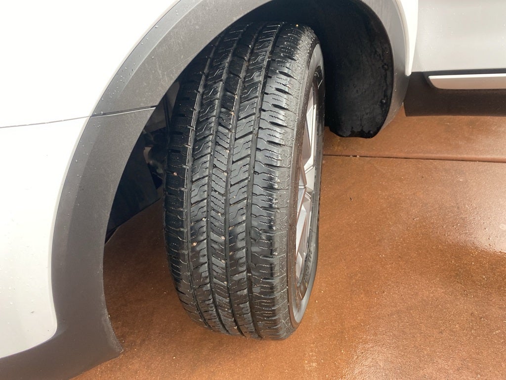 2023 Kia Telluride LX