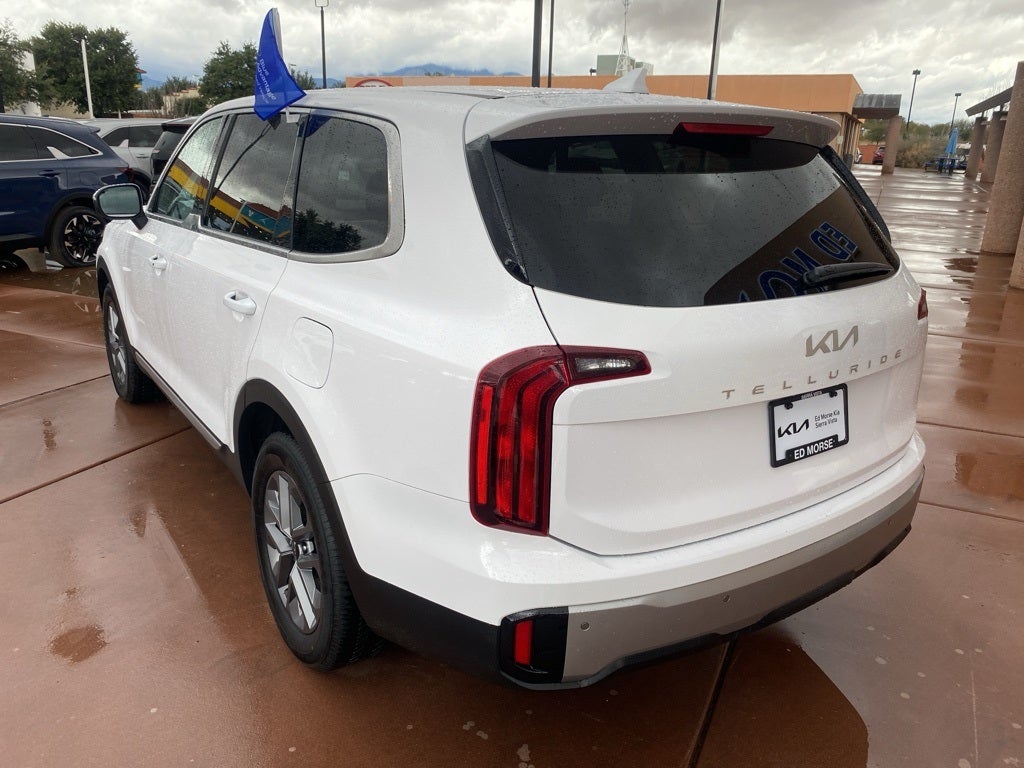 2023 Kia Telluride LX
