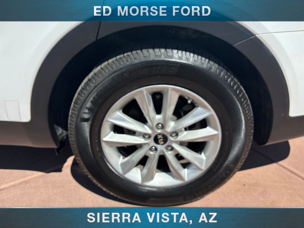 2019 Kia Sorento L