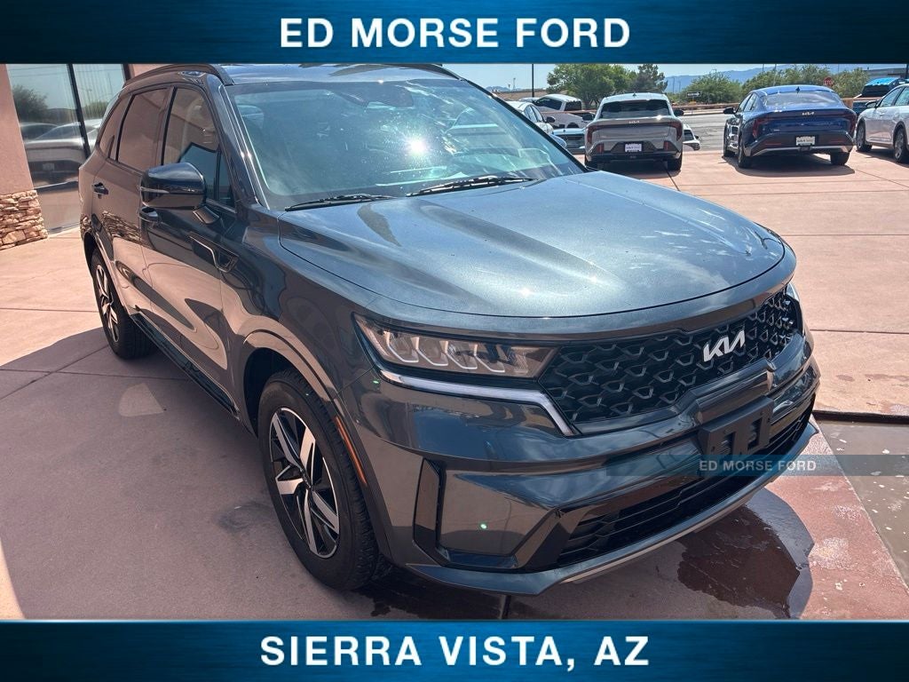 2022 Kia Sorento S