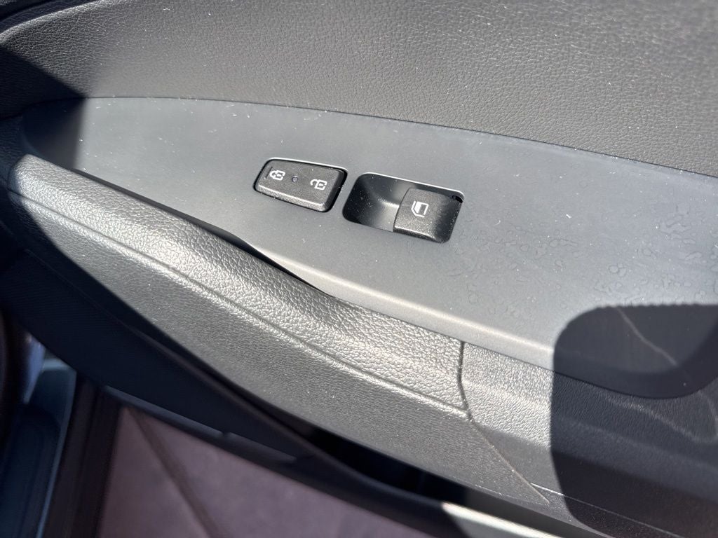 2025 Kia Sportage Hybrid LX